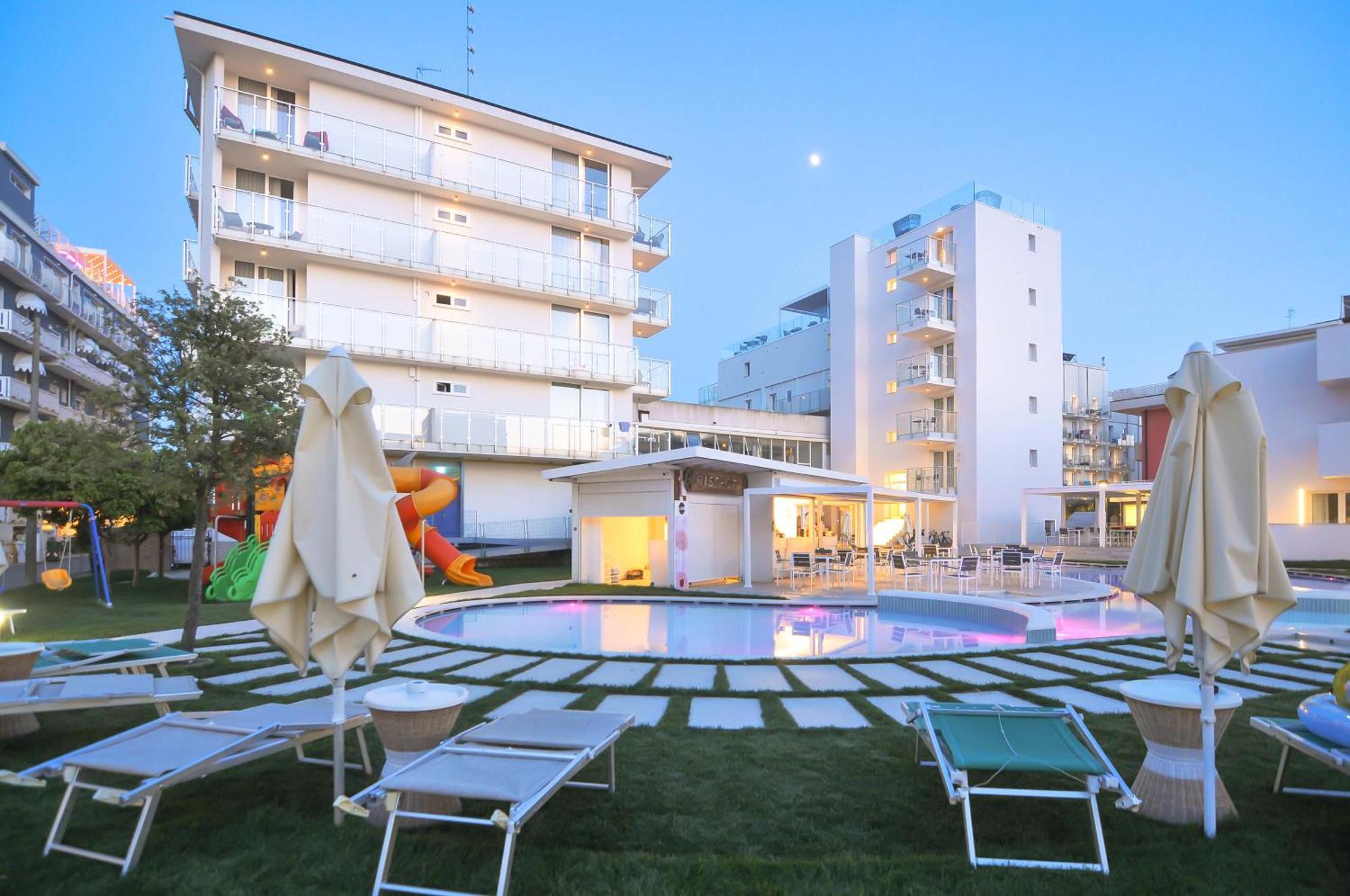 Marina Palace Hotel 4 Stelle S กาออร์เล ภายนอก รูปภาพ