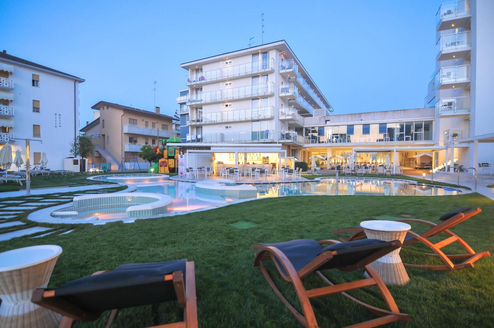 Marina Palace Hotel 4 Stelle S กาออร์เล ภายนอก รูปภาพ