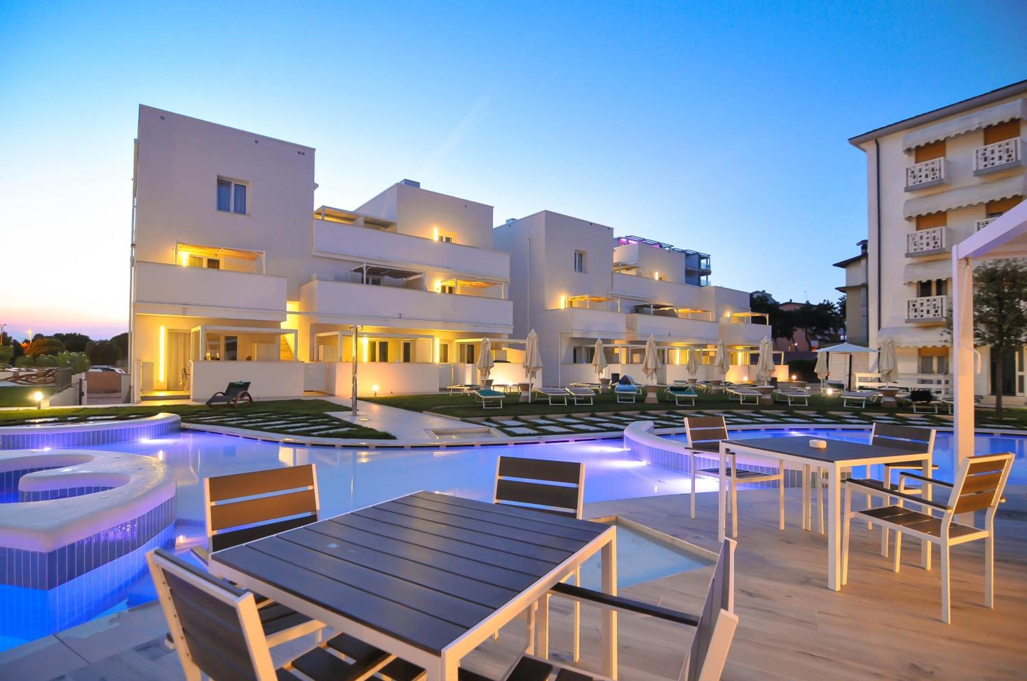Marina Palace Hotel 4 Stelle S กาออร์เล ภายนอก รูปภาพ