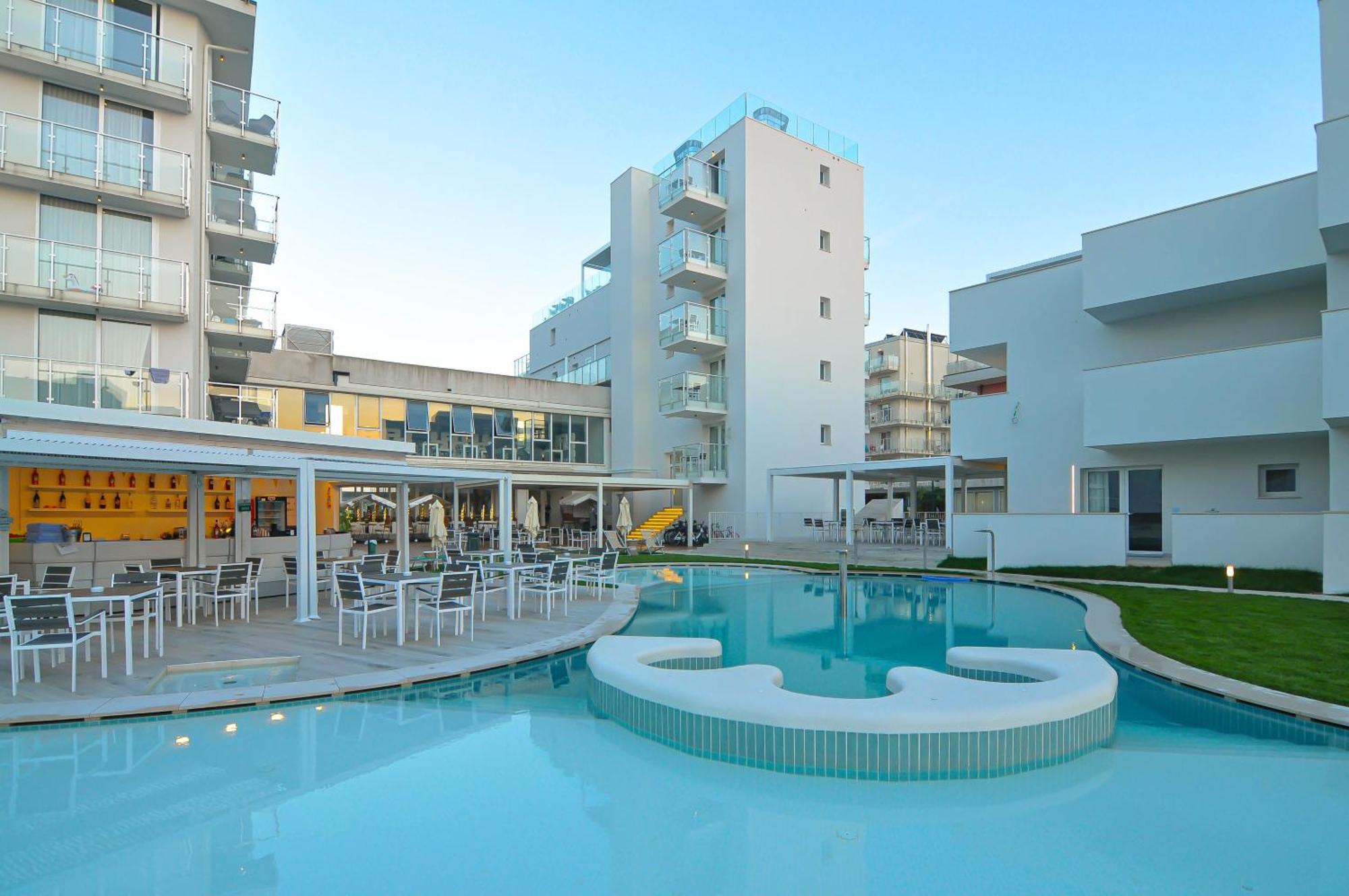 Marina Palace Hotel 4 Stelle S กาออร์เล ภายนอก รูปภาพ