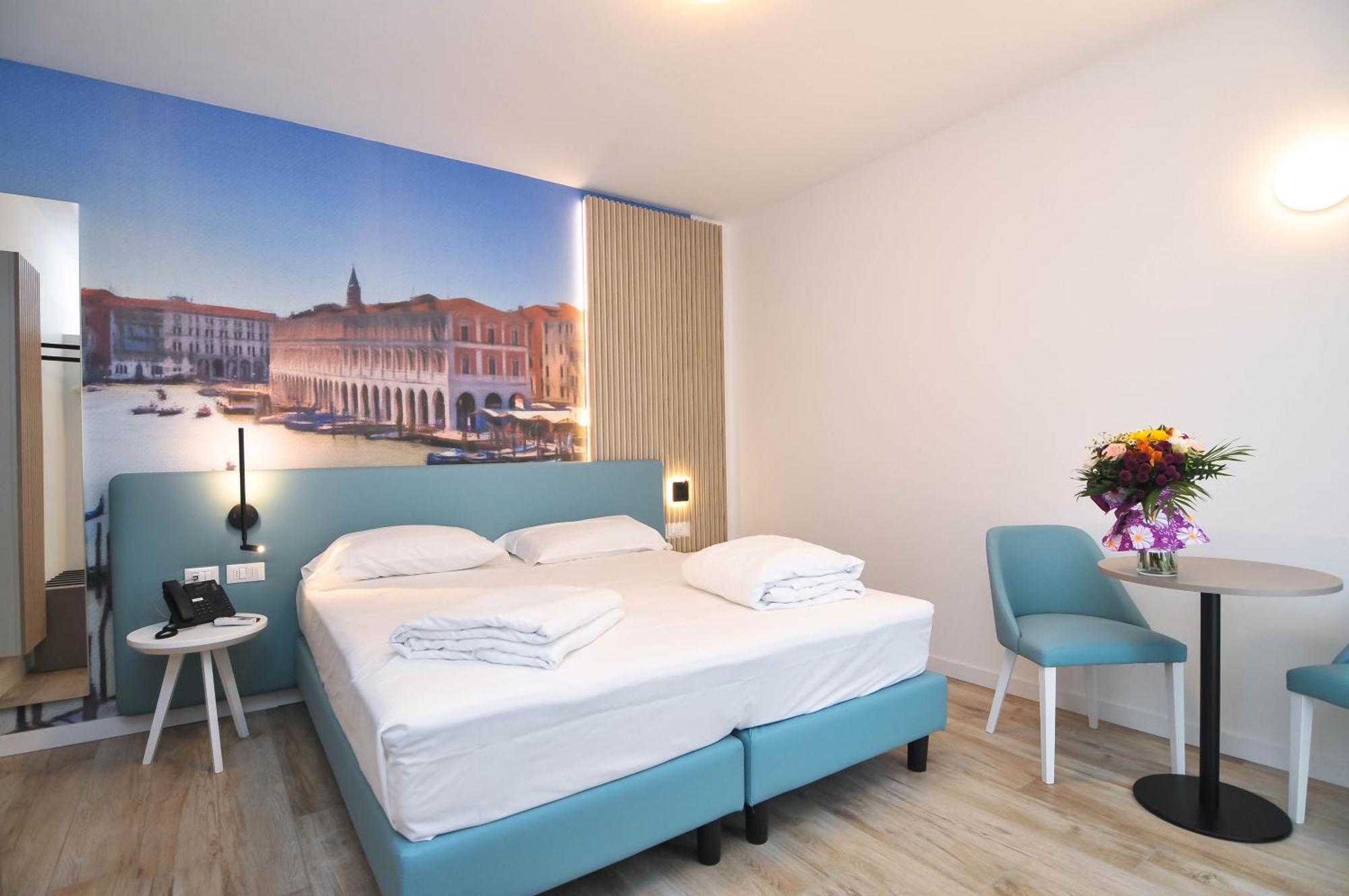 Marina Palace Hotel 4 Stelle S กาออร์เล ภายนอก รูปภาพ