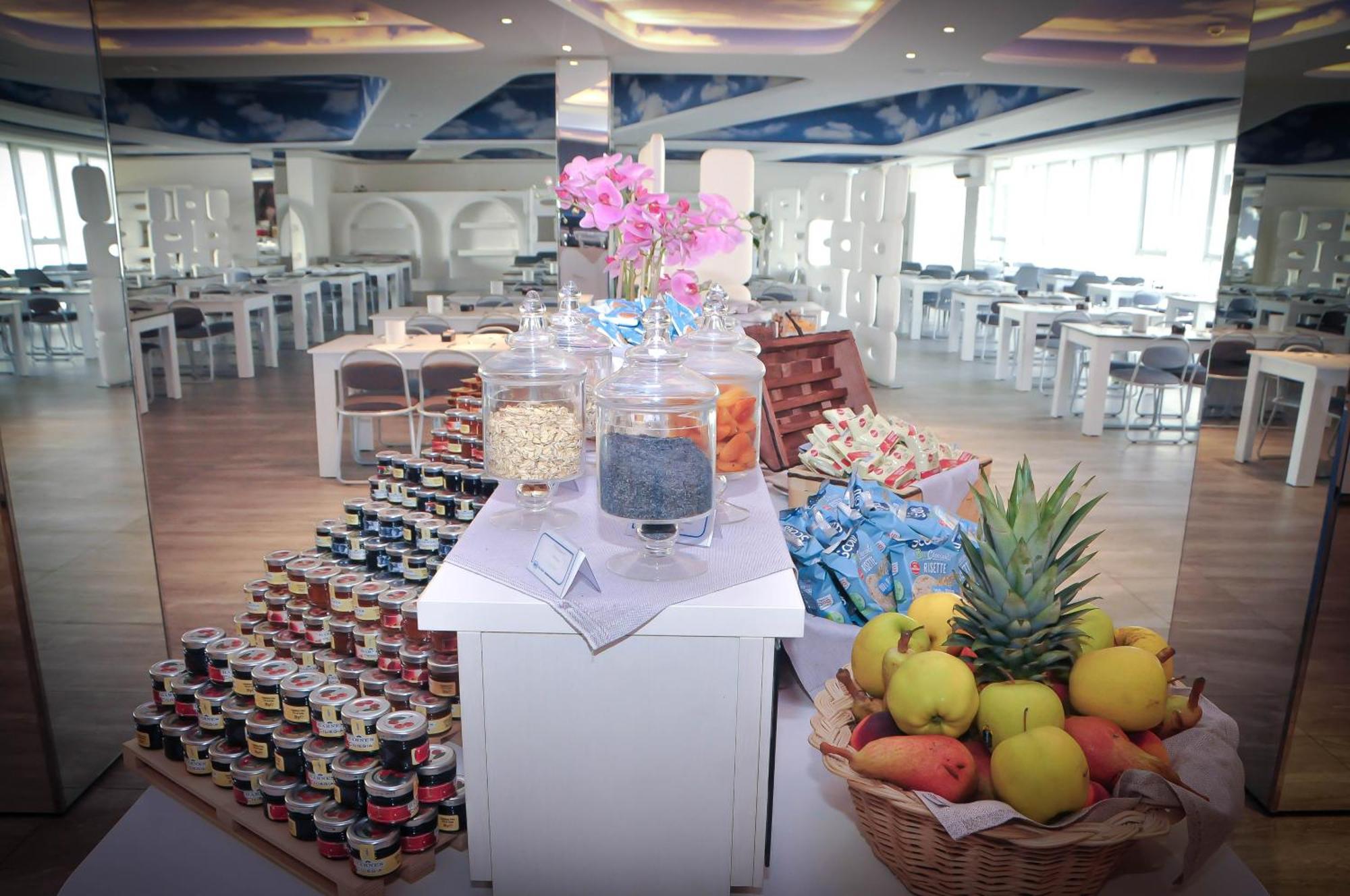 Marina Palace Hotel 4 Stelle S กาออร์เล ภายนอก รูปภาพ